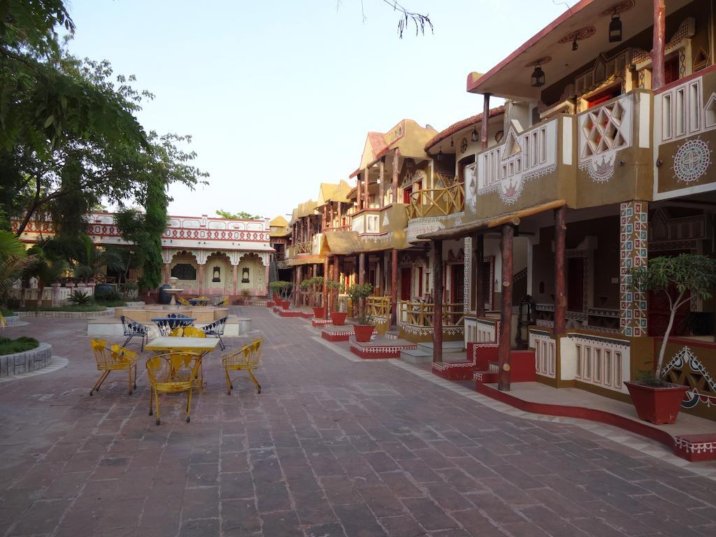 Chokhi Dhani Indore Zewnętrze zdjęcie